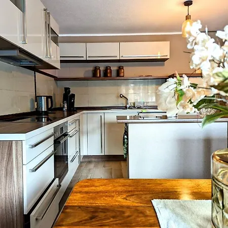 Retreat: Zentral Und Gemuetlich